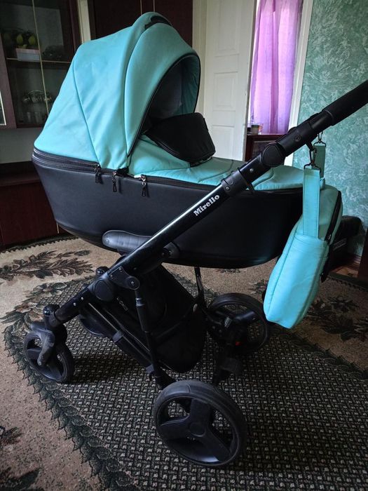 Продам дитячу коляску 2 в 1 Mirelo bair