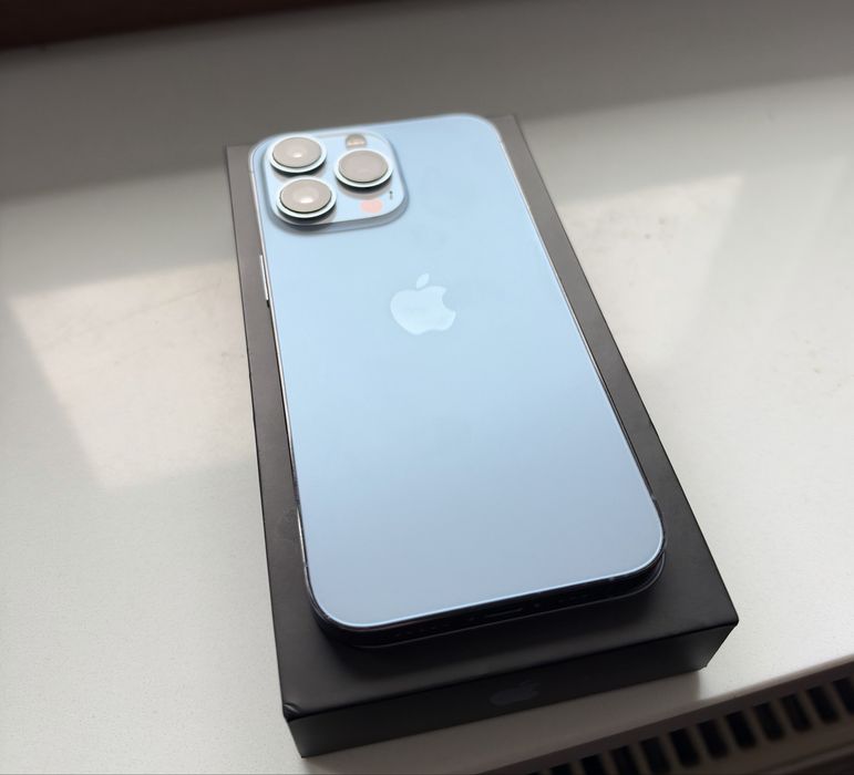 iPhone 13 Pro 256 GB Sierra Blue – bardzo dobry stan, bateria 100%
