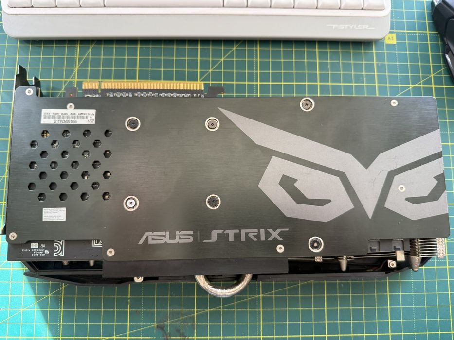 Відеокарта asus strix R9 390 8G повністю робоча: 2 300 грн ...