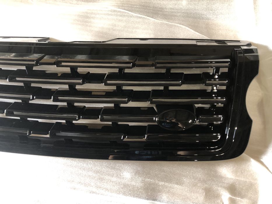 Решетка радиатора Land Rover Range Rover L405 Vogue black silver