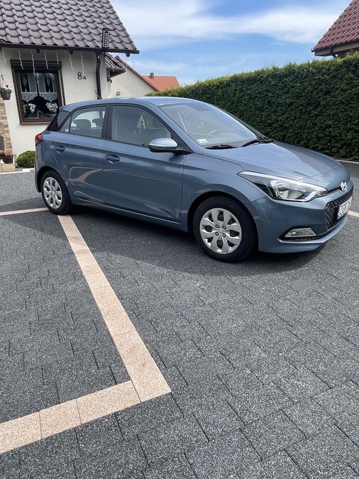 Hyundai i20 z 2017 roku 1,2 benzyna, Salon Polska FakturaVat serwisowany w ASO, bezwypadkowy, pierwsza wlascicielka od Nowości