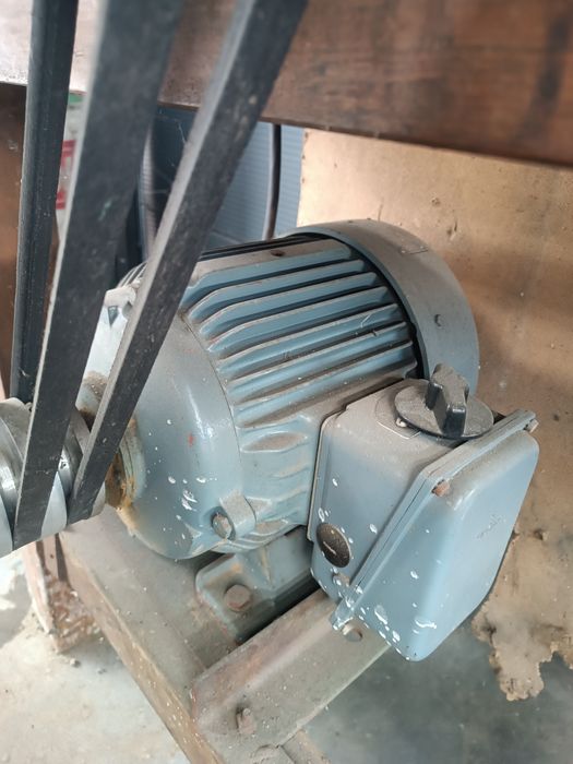 Piła tarczowa  5 kw