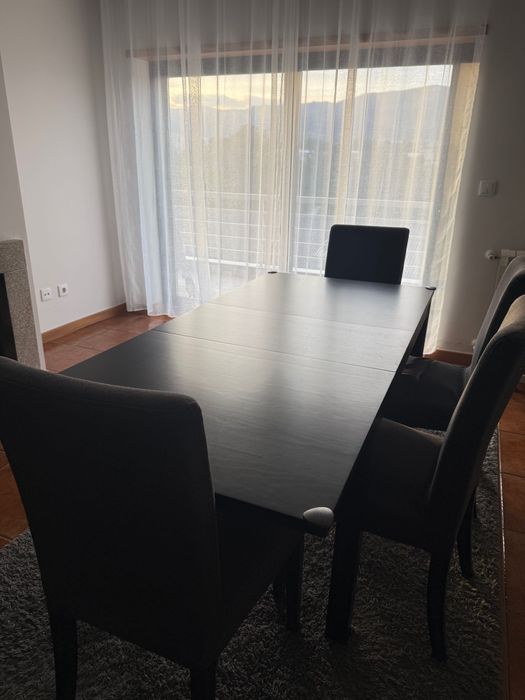 Mesa + 4 cadeiras Vila Real