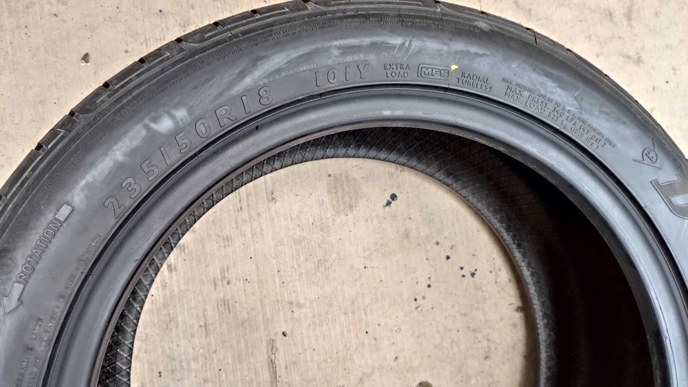 Шини 235/50R18. Dunlop нові. Виробник Німеччина