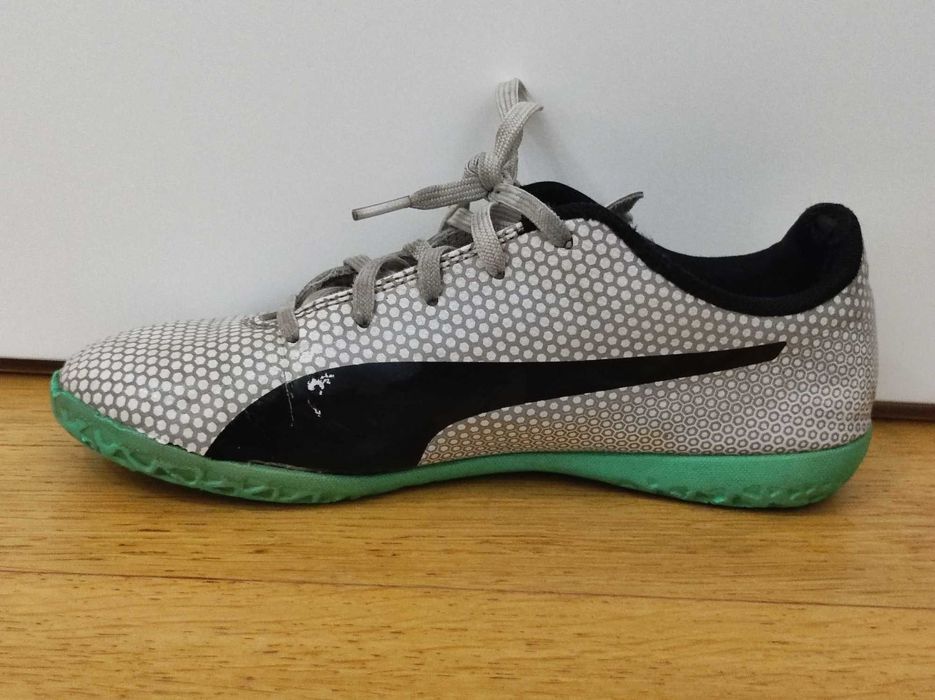 Halówki puma unisex spirit 
40 zł r.37