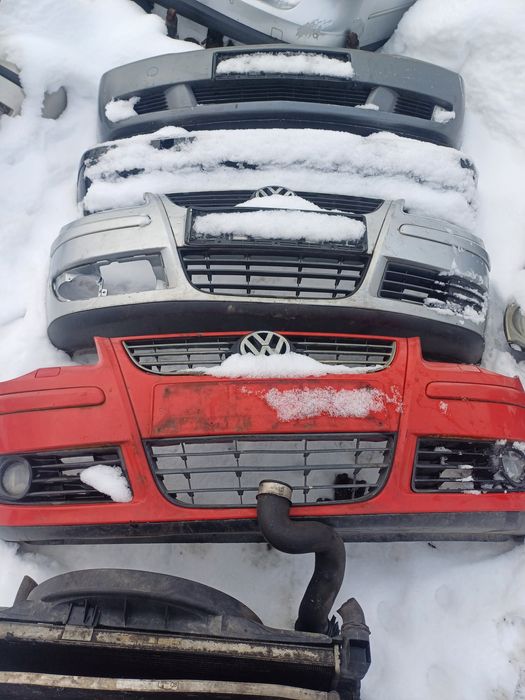 Volkswagen polo 9N 05-09r Передній бампер бампера