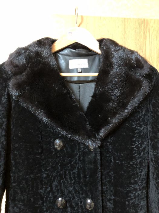 Продам шубу з овчини