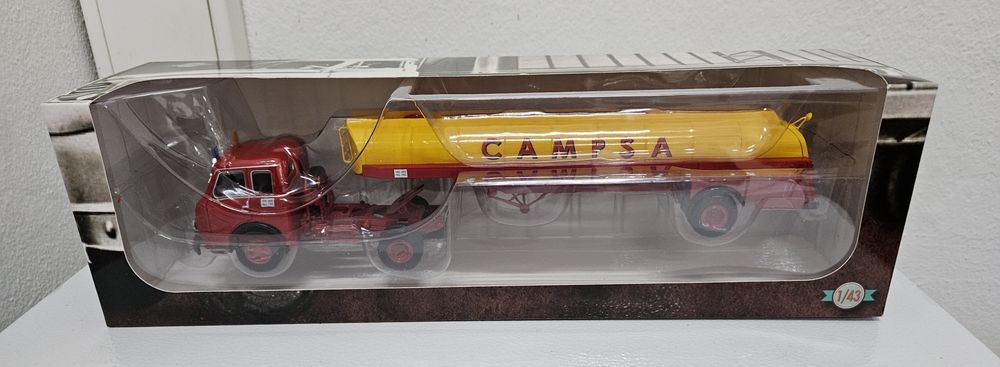 Camião Pegaso escala 1/43