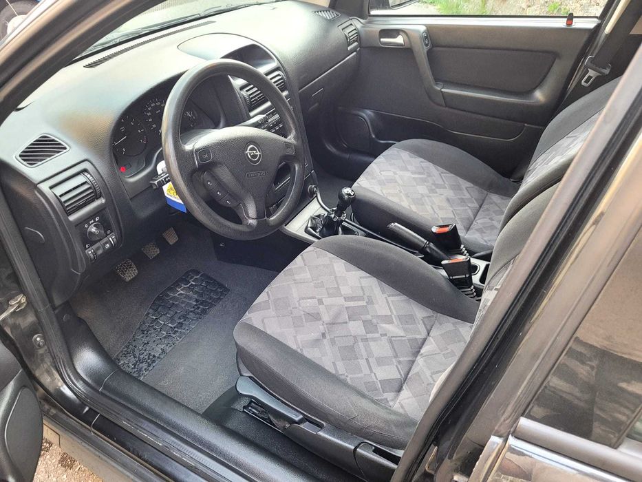 OPel Astra 1.4 16V Usado ótimo estado