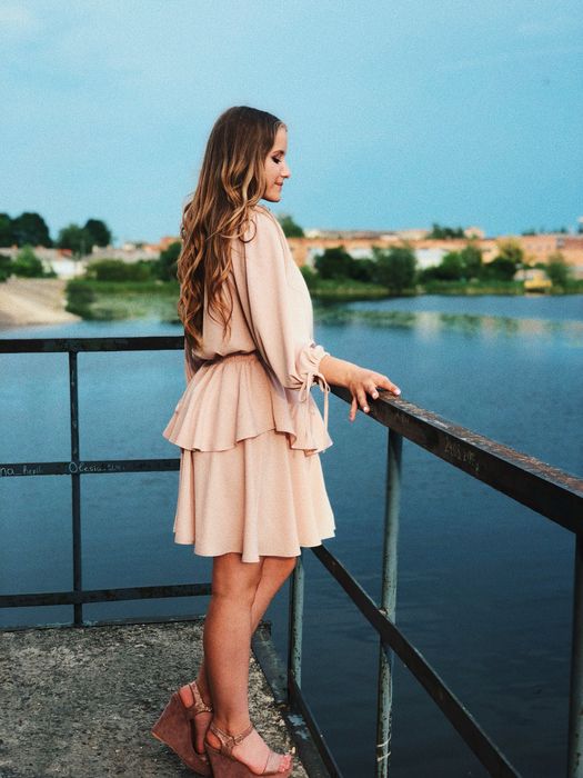 Продам випускну сукню