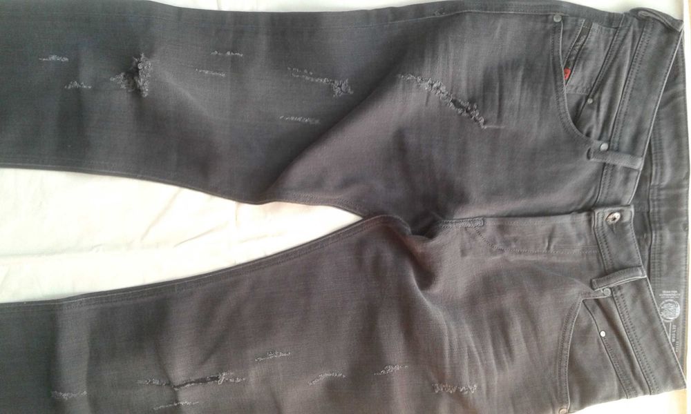 Spodnie jeansowe Diesel Nowe