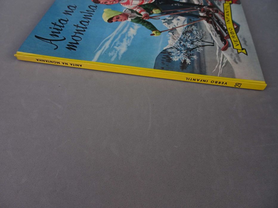 Livro infantil Verbo - Anita na Montanha nº 29