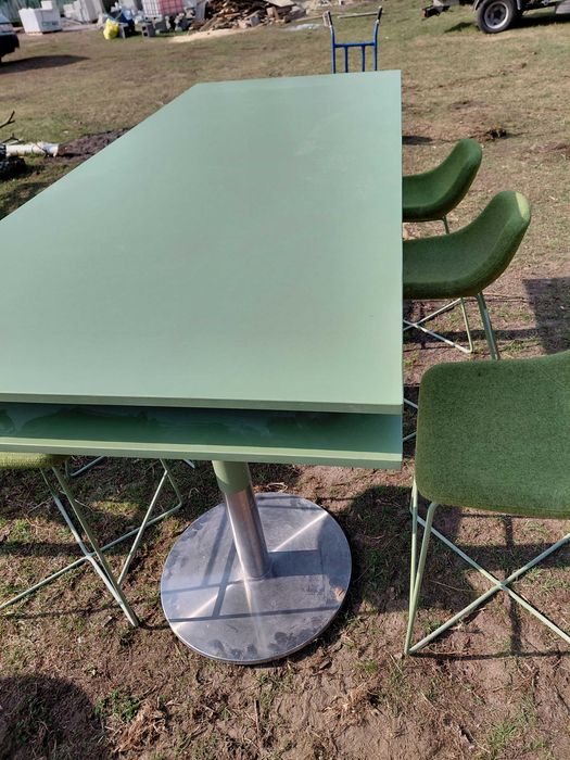 Sprzedam stół  barowy