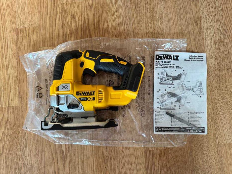 Новий оригінальний акумуляторний лобзік DeWALT DCS334 20V Mexico