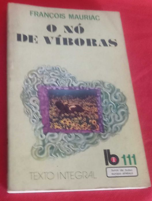 Livros baratos, vários vendo