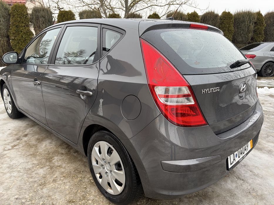 Hyundai i30 grafitowy 1.4 benzyna