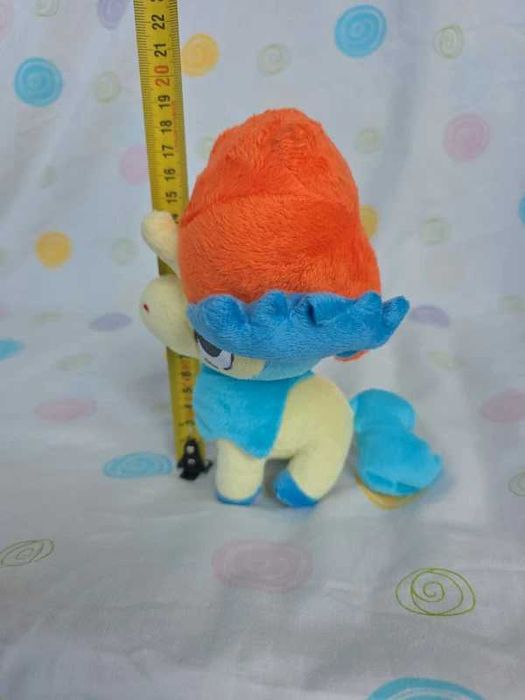 Pokémon peluche do pokémon keldeo - pokémon center