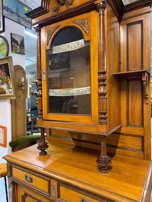 ANTYCZNY  kredens z Holandii - dowóz do domu