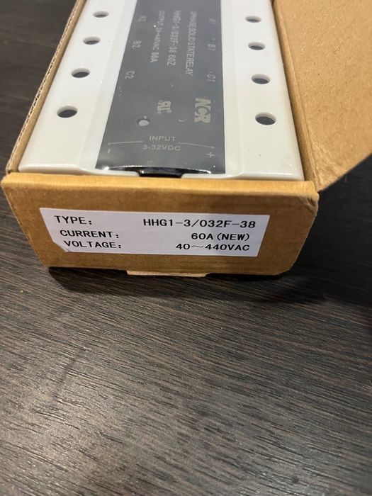 Трёх фазное твердотельное реле HHG1-3/032F-38. 60А