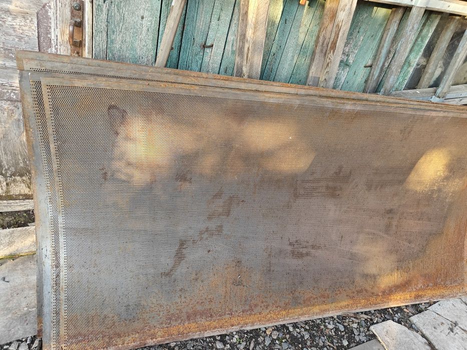 Перфорированные листы металла