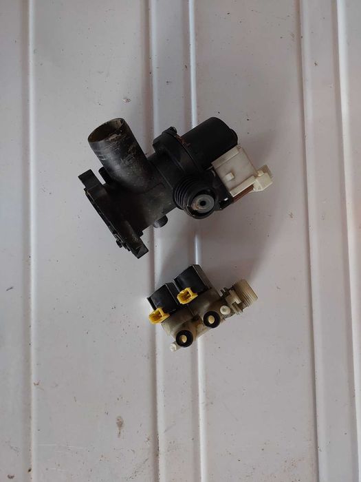 Пральна стиральная машина запчастини запчастиAriston Hotpoint AQXL 105