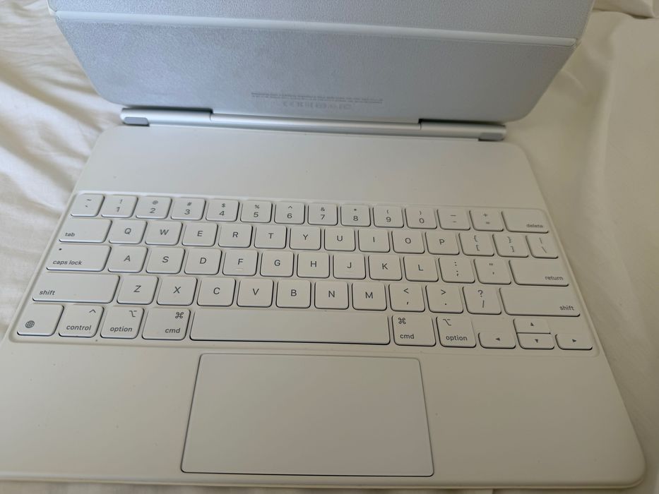 Capa teclado para o iPad Pro, 12.9-inch, 5th Gen.