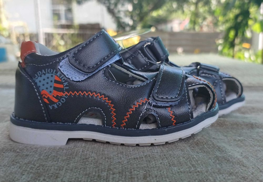 Босоніжки дитячі (для хлопчиків)