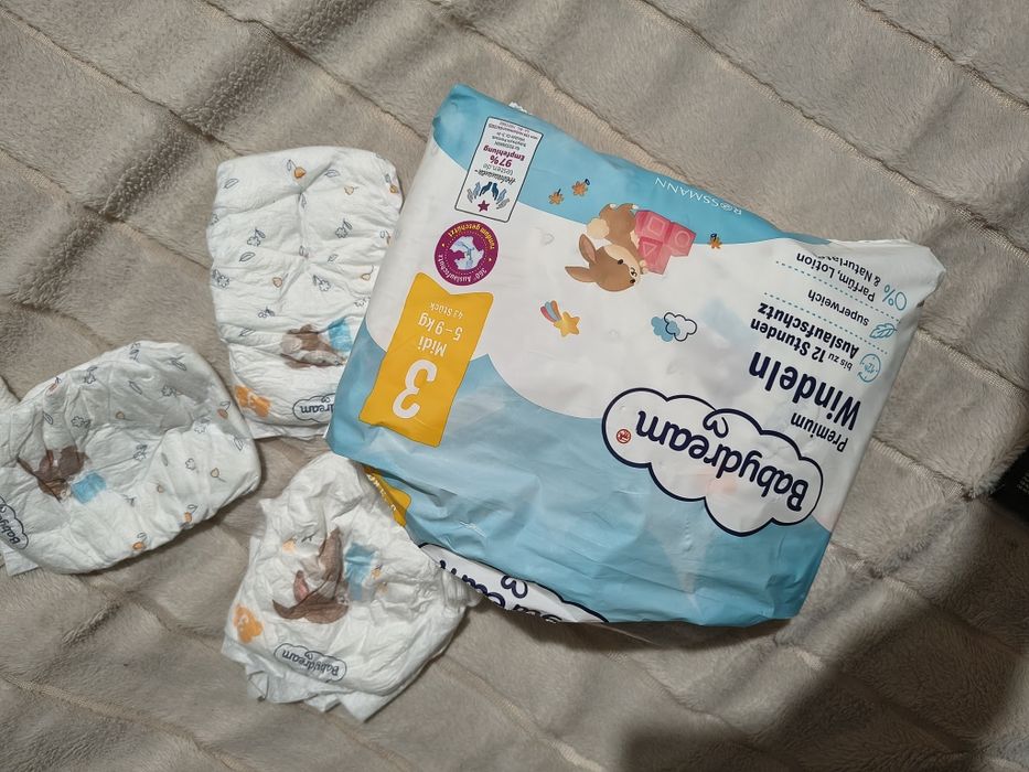 Підгузки дитячі 3