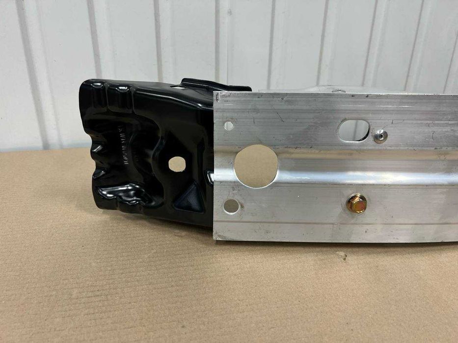 Підсилювач бампера передній Toyota RAV4 XA50 2018 - 2024 року