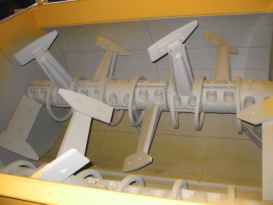 Mieszalnik do betonu C.M. MB 3000 dwuwałowy