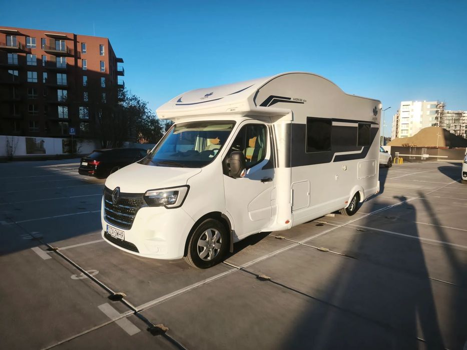 Renault Renault Master AHORN 660 Plus 6osób łóżko elektryczne  Renault Master Kamper Ahron 660 plus łóżko elektryczne