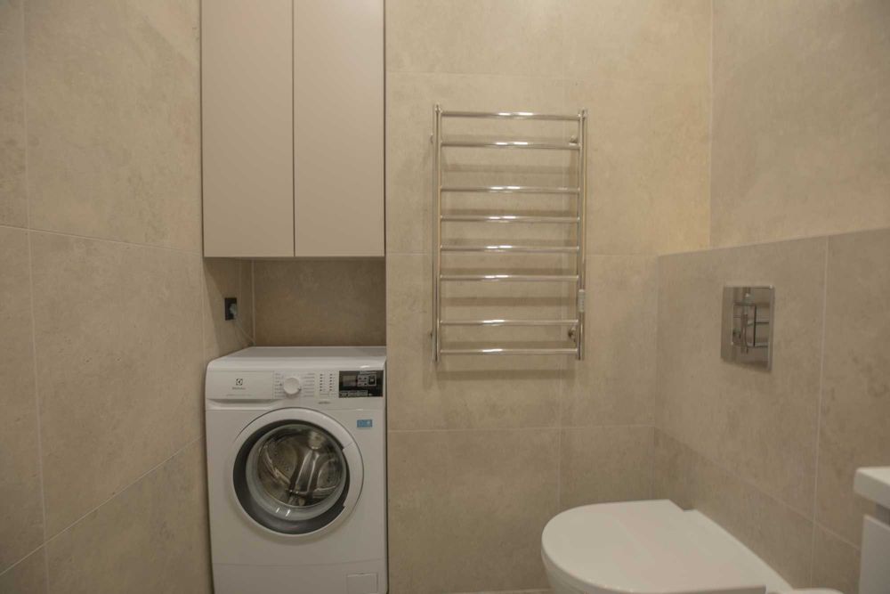 Завжди є світло!Перша здача | 1-кімнатна квартира з гардероб і ванною