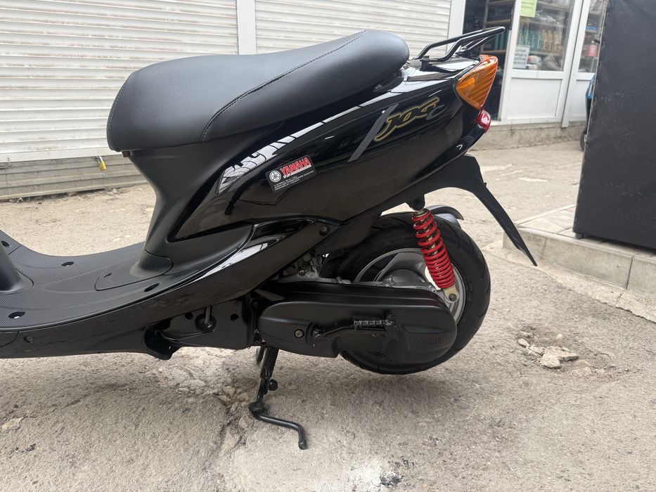 Yamaha Jog sa16 з контейнера