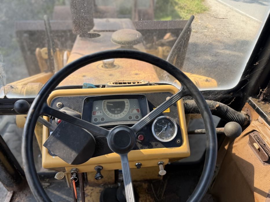 Koparko ladowarka ford 555 jcb 3 cx 4x4 case 580 fermec 860 zamiana
