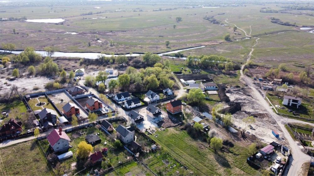 Продам дім дом 140 кв 4 кім в Гнідин Гнедин