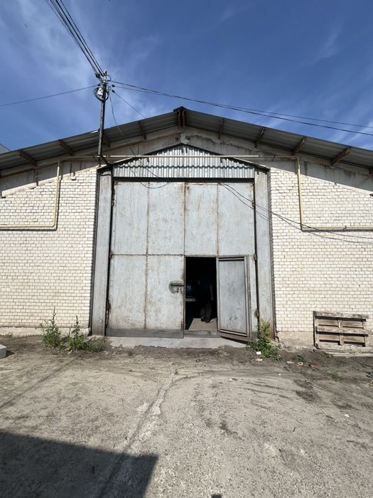 Здається складське приміщення 430 м² на вул. Кульпарківська, 93. Короткострокова оренда (до пів року)
