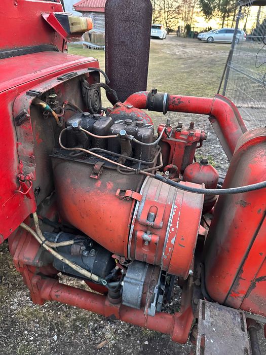 Traktor Władimirec t25