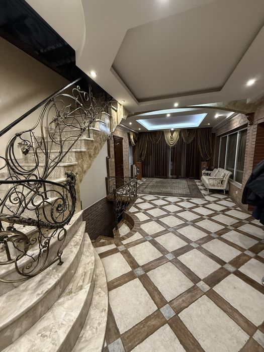 Дом посуточно для Ваших праздников на Совиньоне