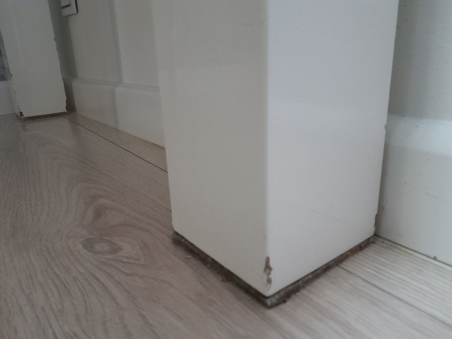 Stół szklany blat, Solidny