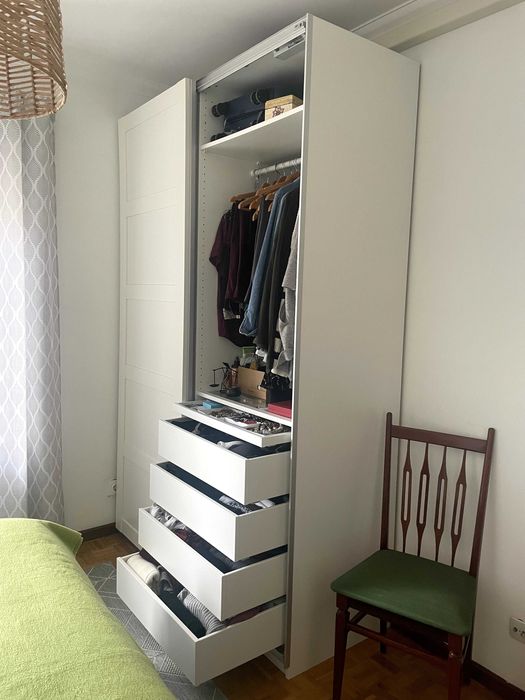 Armário Ikea PAX, 2 metros, com gavetas