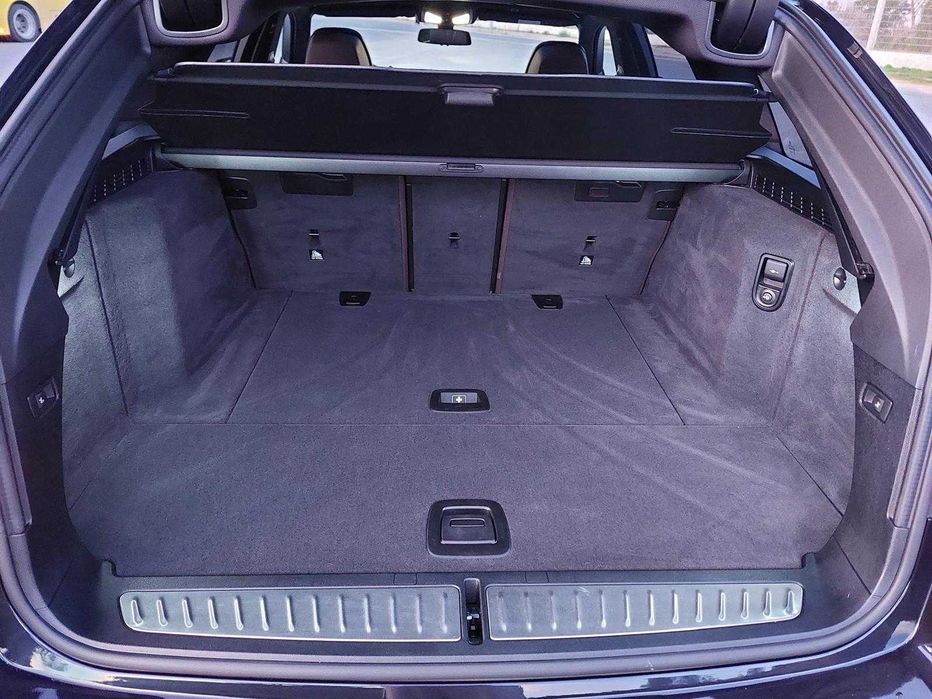 Carrinha BMW 520D PACK M AUTO
