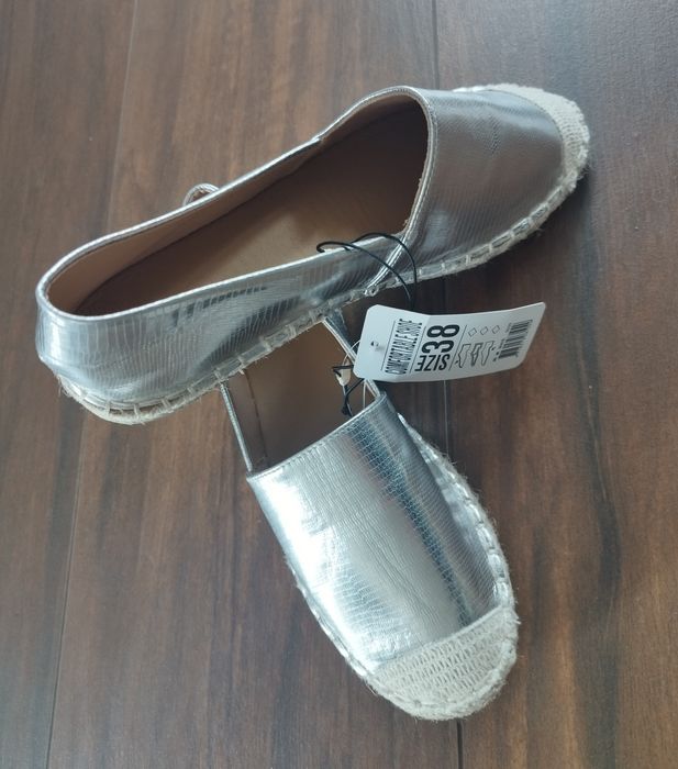 Buty damskie balerinki srebrne nowe rozmiar 37 38