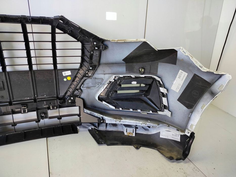 zderzak przedni audi q3 83a suw zwykły 2018- super stan