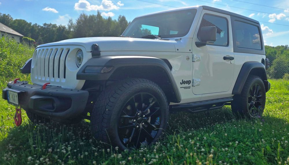 Samochód Auto do Ślubu Lexus NX, Jeep Wrangler  ,Ford Custom 9 osób