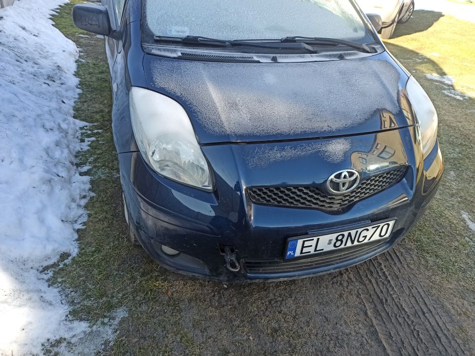 Toyota Yaris 1.3  * Klimatyzacja * 5 Drzwi *