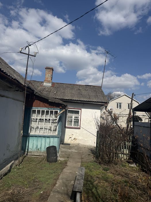 Продаж частини будинку | крошня | своя земля