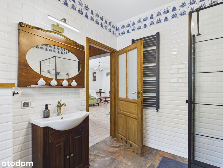 Dom z duszą w otulinie lasu + prywatny spichlerz !