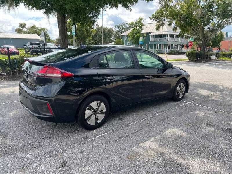 2017 Hyundai Ioniq Hybrid