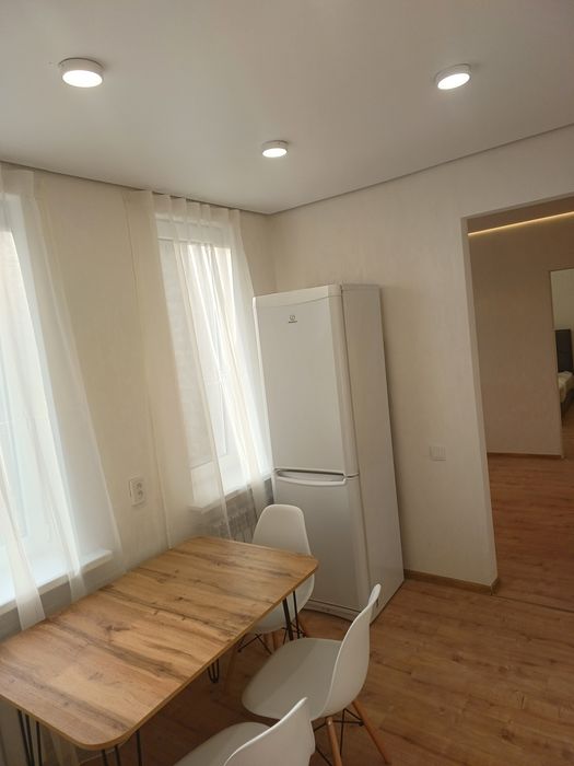 Продаж 2х.кімн.кв.Центр Сталінка 37000$