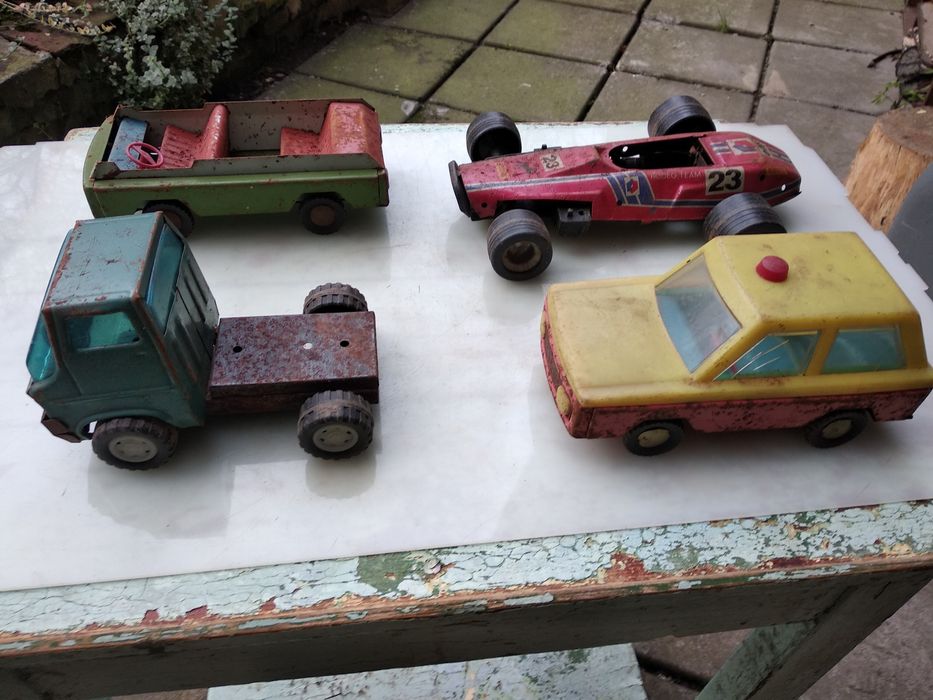Машинки металеві іграшкові часів ссср